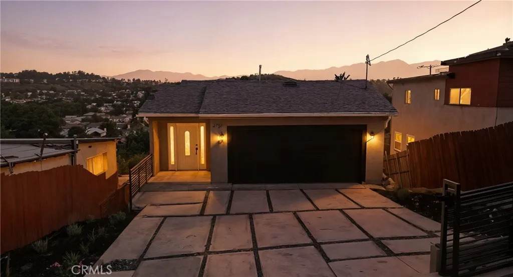 4951 Lynnfield Street - Photo 1