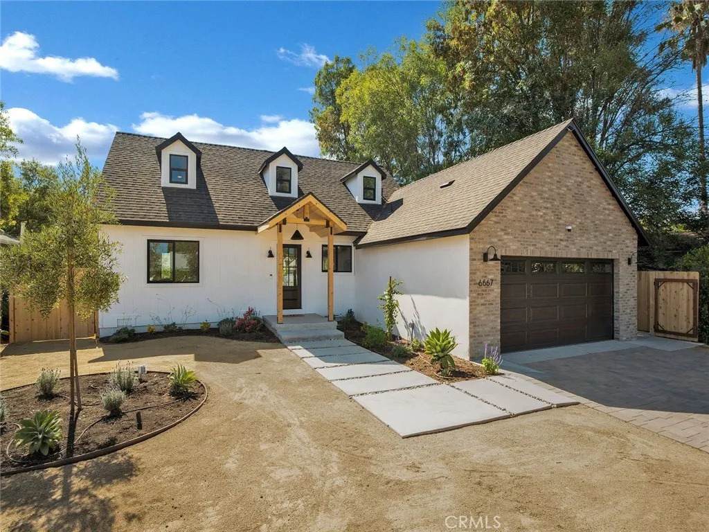 6667 Royer Avenue - Photo 1