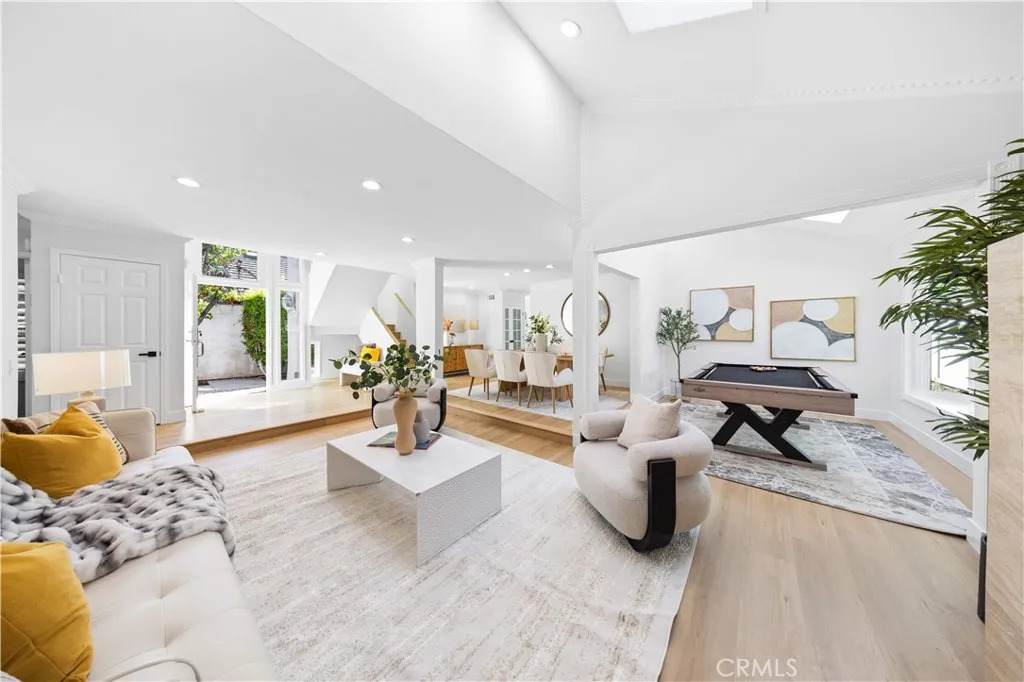 12 Oakdale - Photo 1