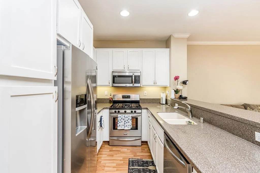 2710 Apricot Court - Photo 1