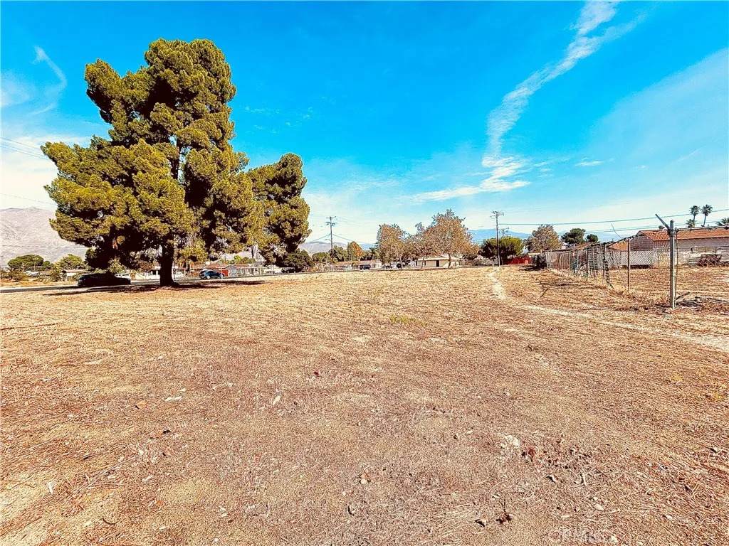 467 Hewitt - Photo 1