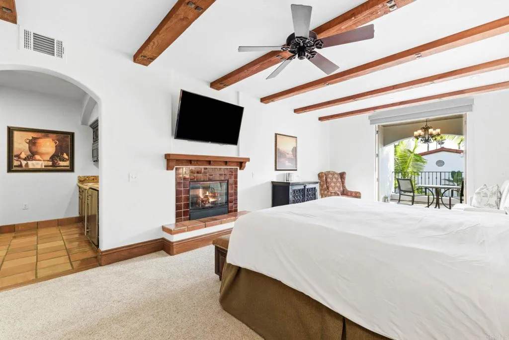 7323 Estrella De Mar Road - Photo 1