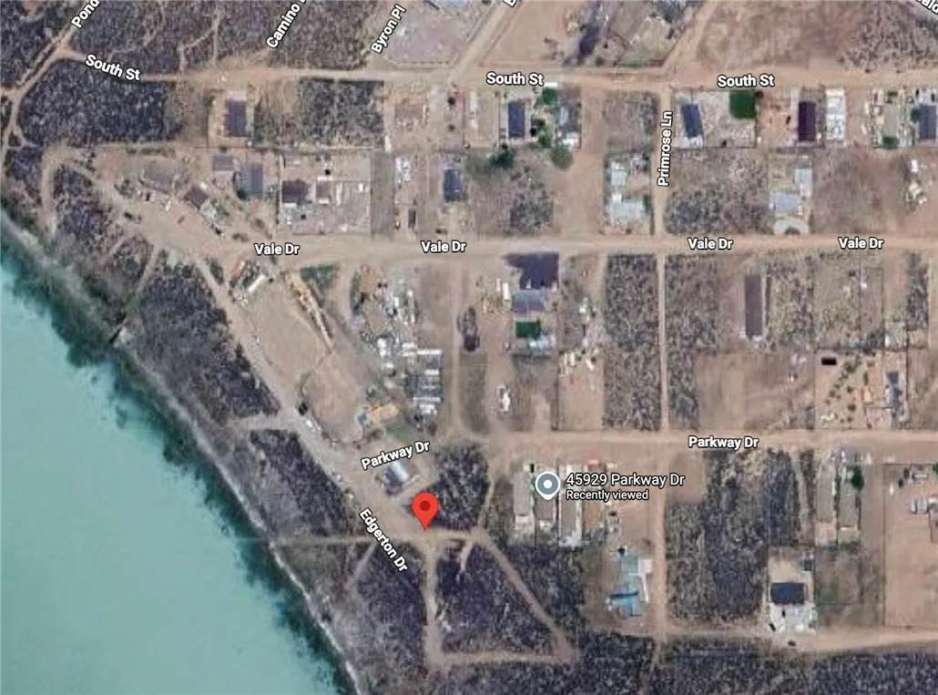 45909 Parkway Dr - Photo 1