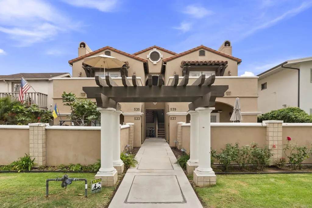 535 F Avenue - Photo 1