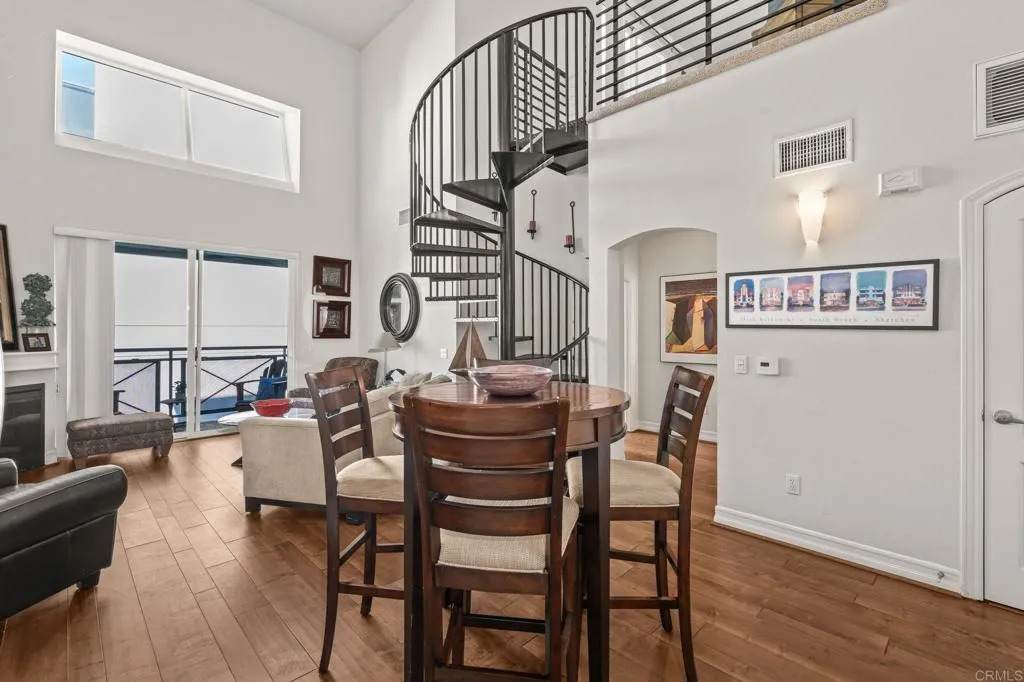 525 11th Avenue - Photo 1