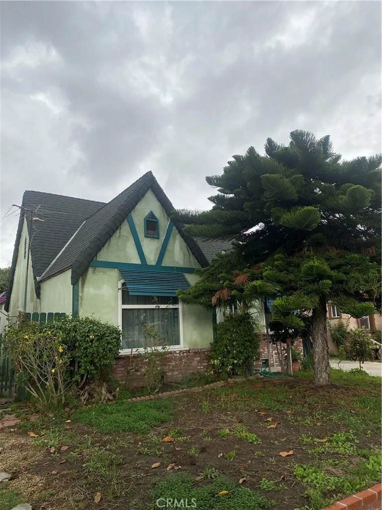 8453 Cypress - Photo 1