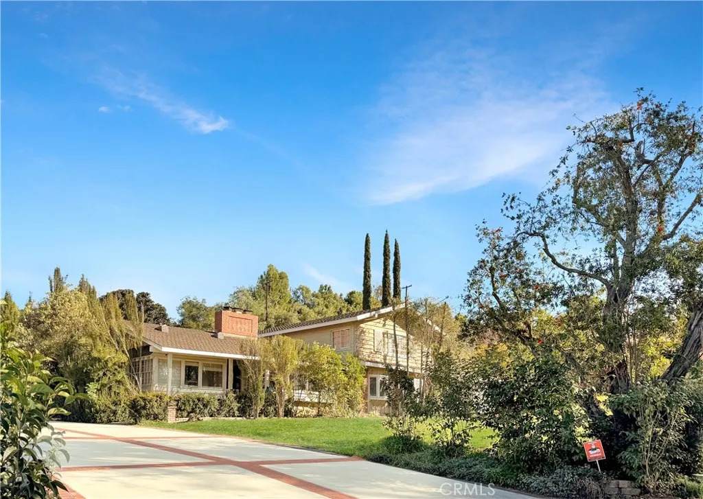 240 Orange Acres - Photo 1