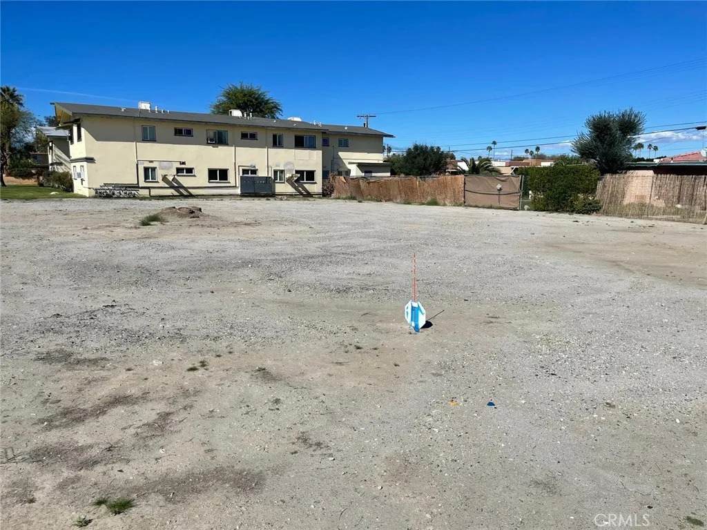 82180 Valencia - Photo 1