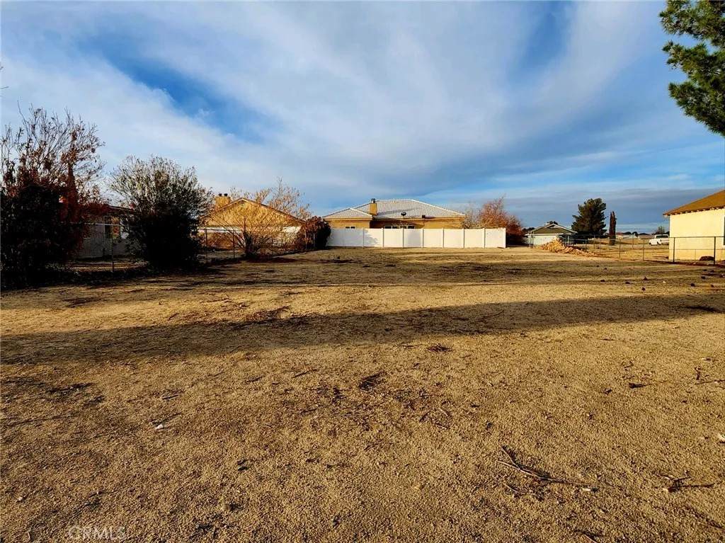 14762 Hartford - Photo 1