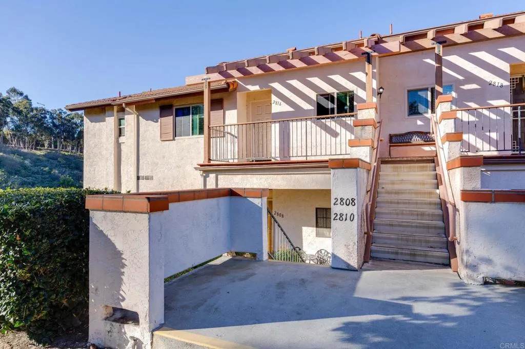 2816 Fairfield - Photo 1