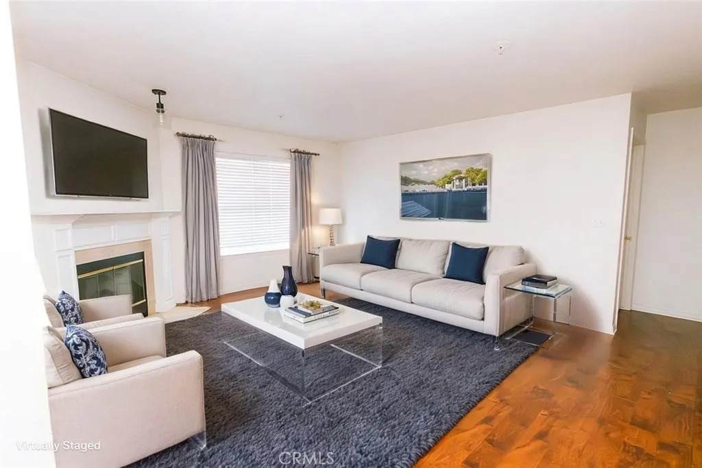 150 River Circle - Photo 1