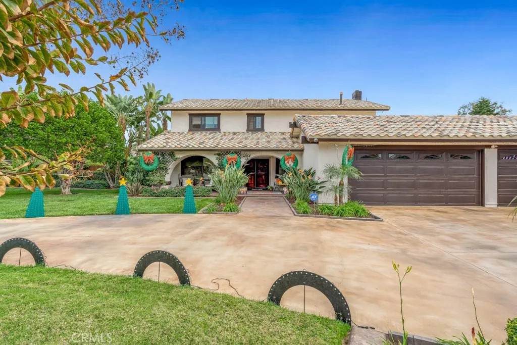 5056 Windhill - Photo 1