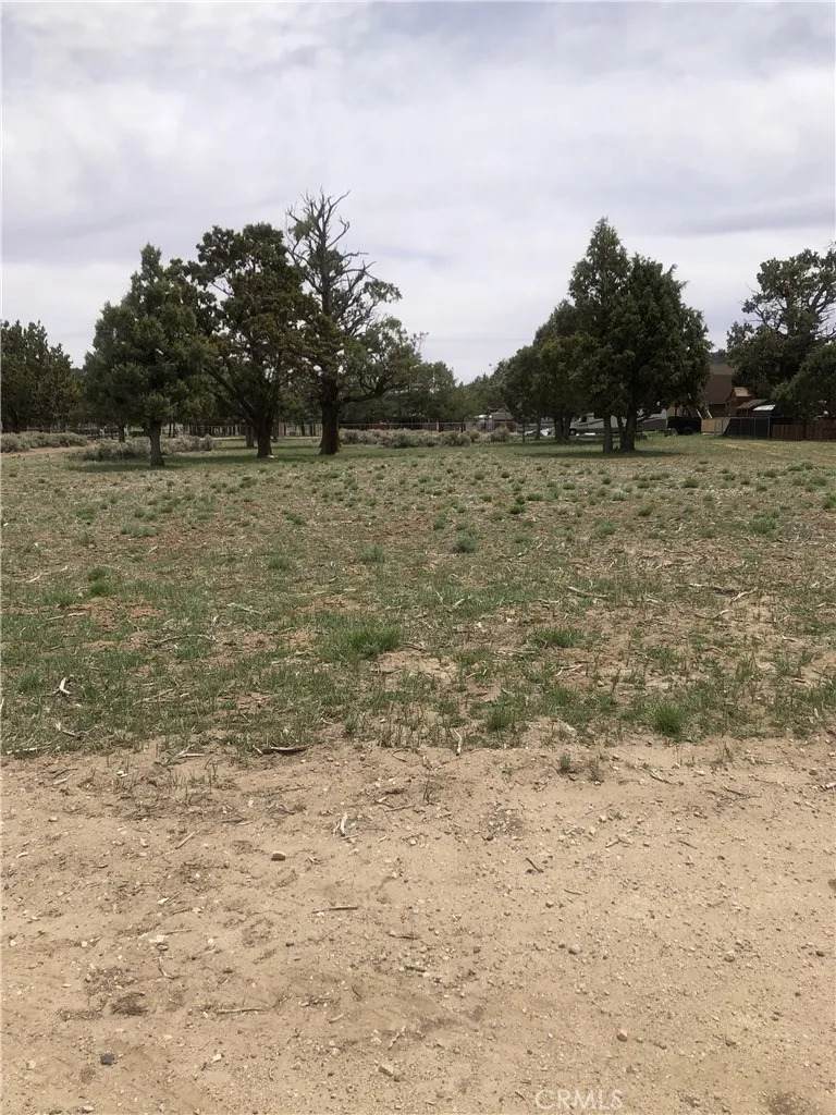 0 West - Photo 1