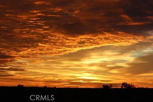 5445 Morongo - Photo 1