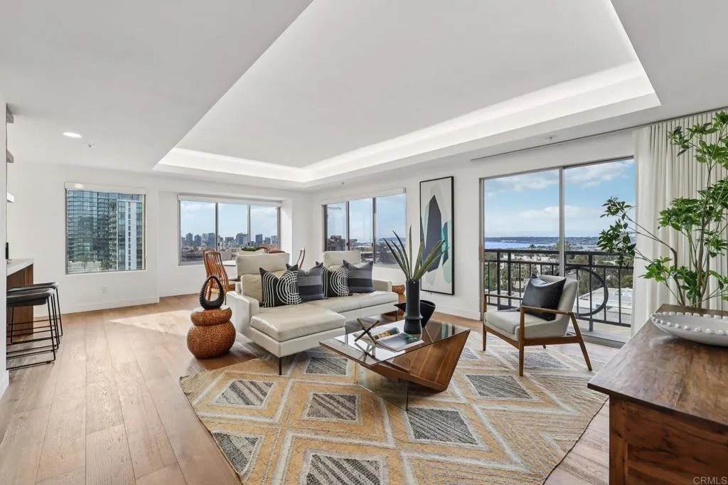 3060 6th Avenue - Photo 1