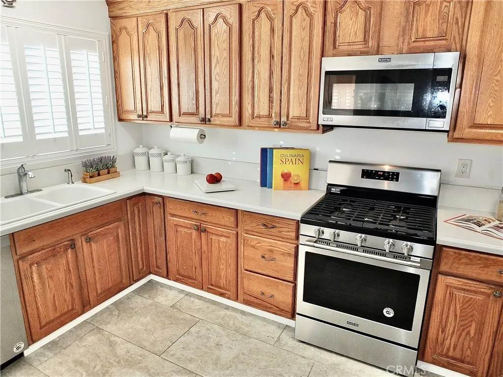 3913 Knoxville Avenue - Photo 1