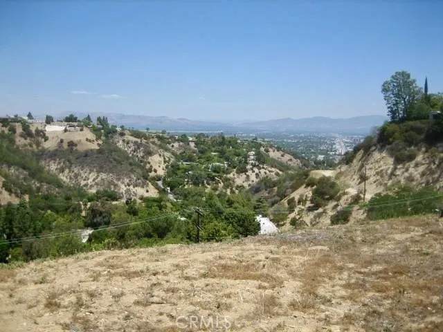 3511 Beverly Glen - Photo 1