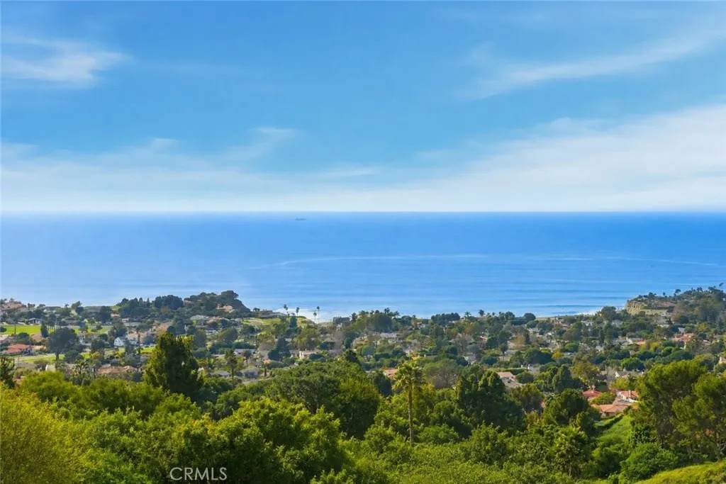 https://bt-photos.global.ssl.fastly.net/sandiego/orig_boomver_1_306618360-1.jpg