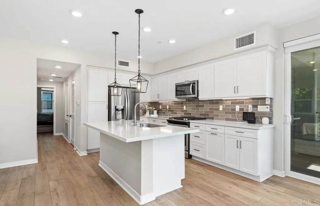 2706 Via Alta Place - Photo 1