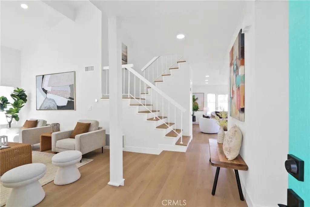 1508 Hedgepath - Photo 1