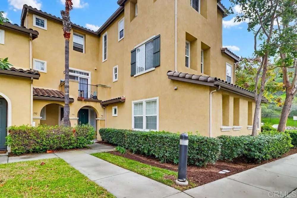 794 Portside Place - Photo 1