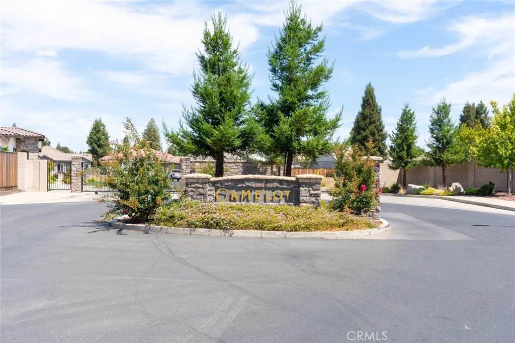 3314 Robin Hood - Photo 1