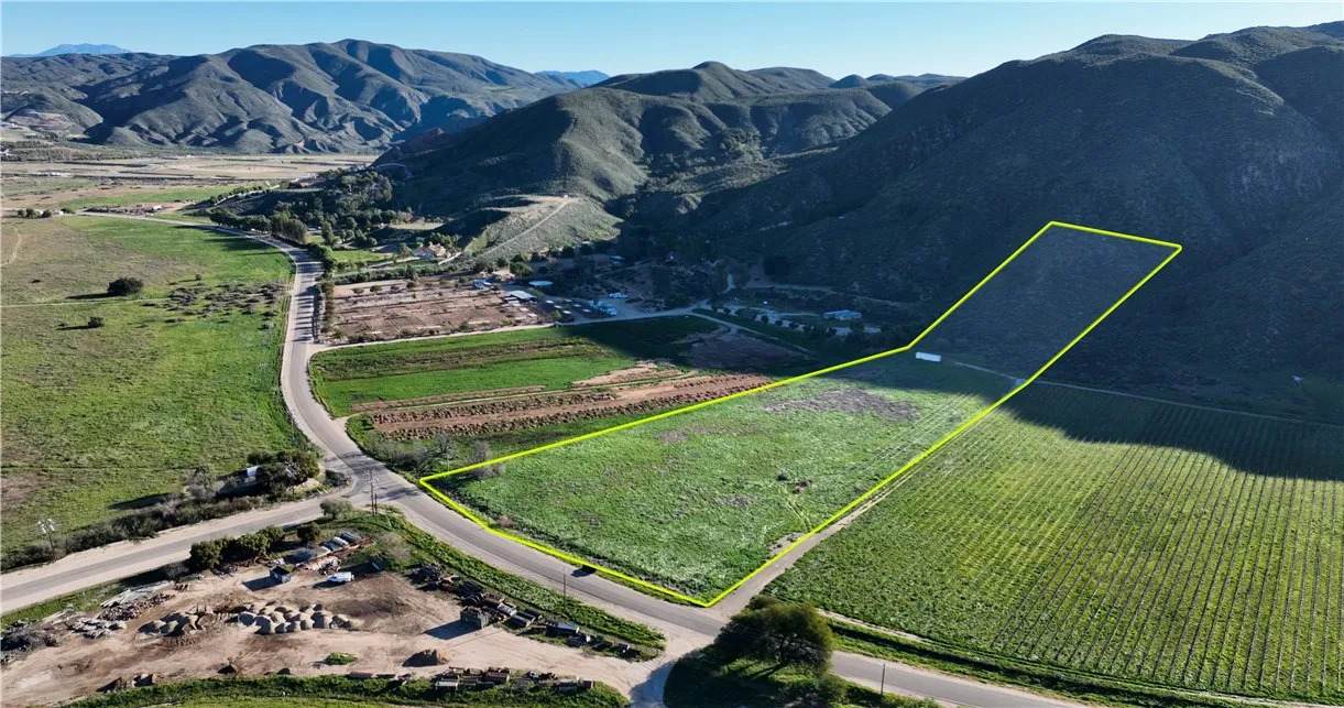 38100 Pauba Rd - Photo 1