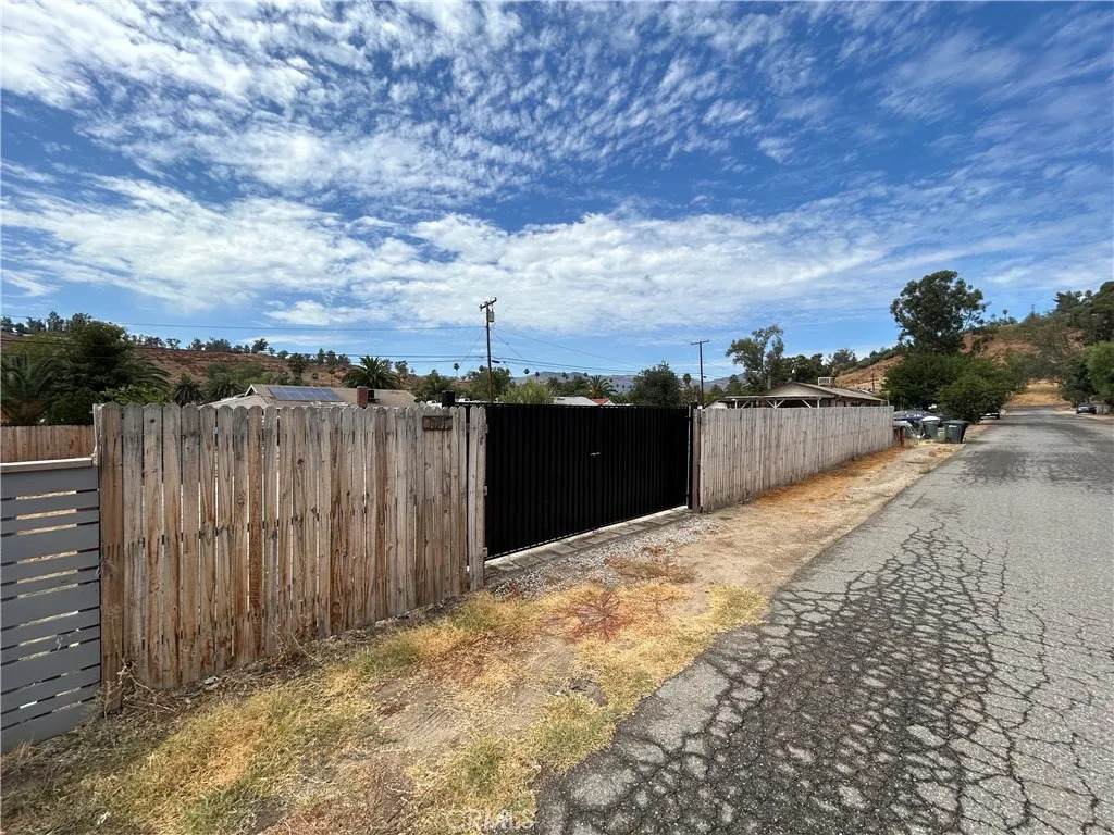 0 De Brask Ave - Photo 1