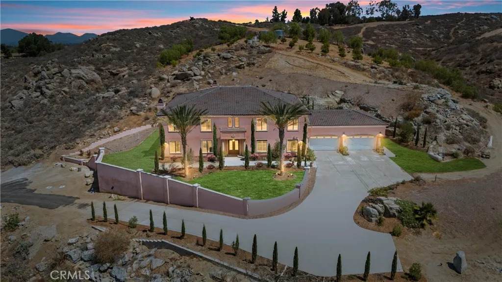 17190 Small Canyon Ln - Photo 1