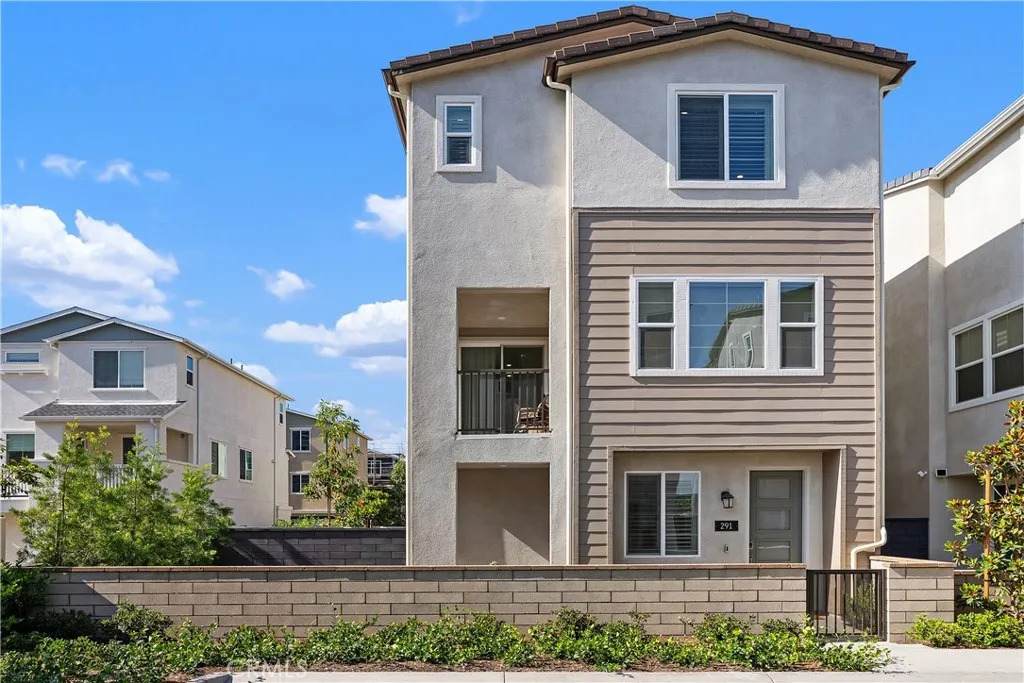 291 Heartland Way - Photo 1