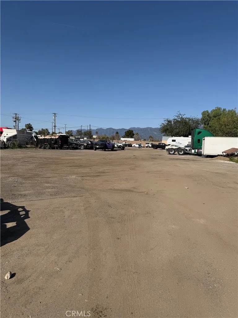 1966 Rialto - Photo 1