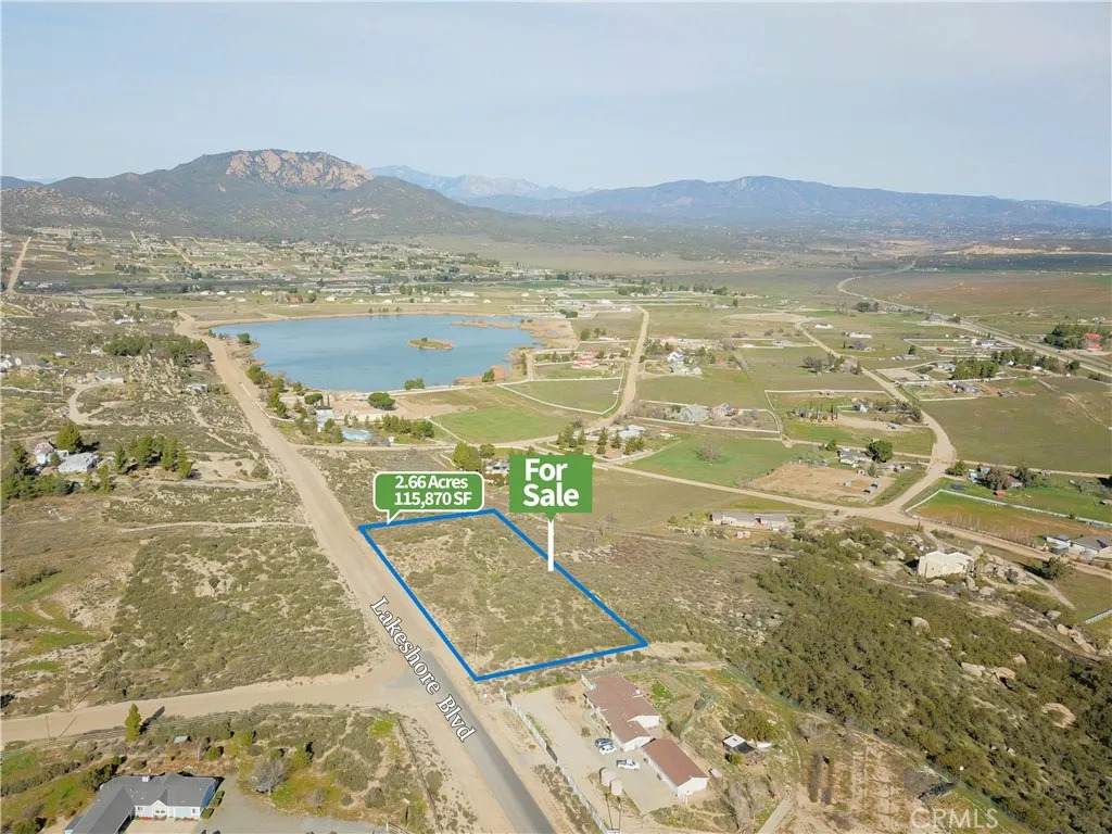 391 Lakeshore Blvd - Photo 1