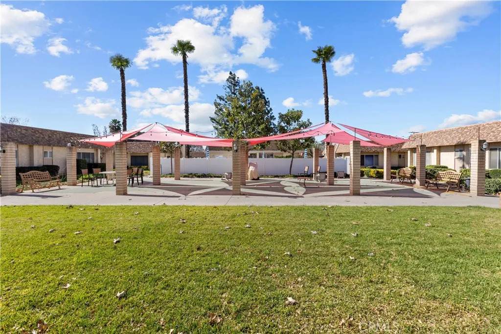 https://bt-photos.global.ssl.fastly.net/sandiego/orig_boomver_1_306639755-1.jpg