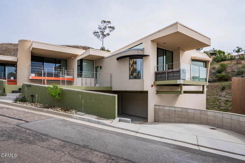 310 Kalorama Street - Photo 1