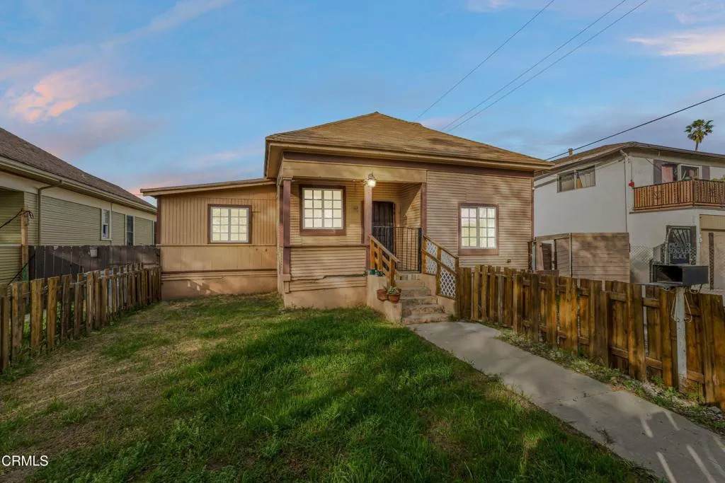425 1st Street - Photo 1