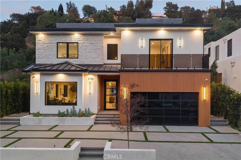 3720 Goodland Avenue - Photo 1