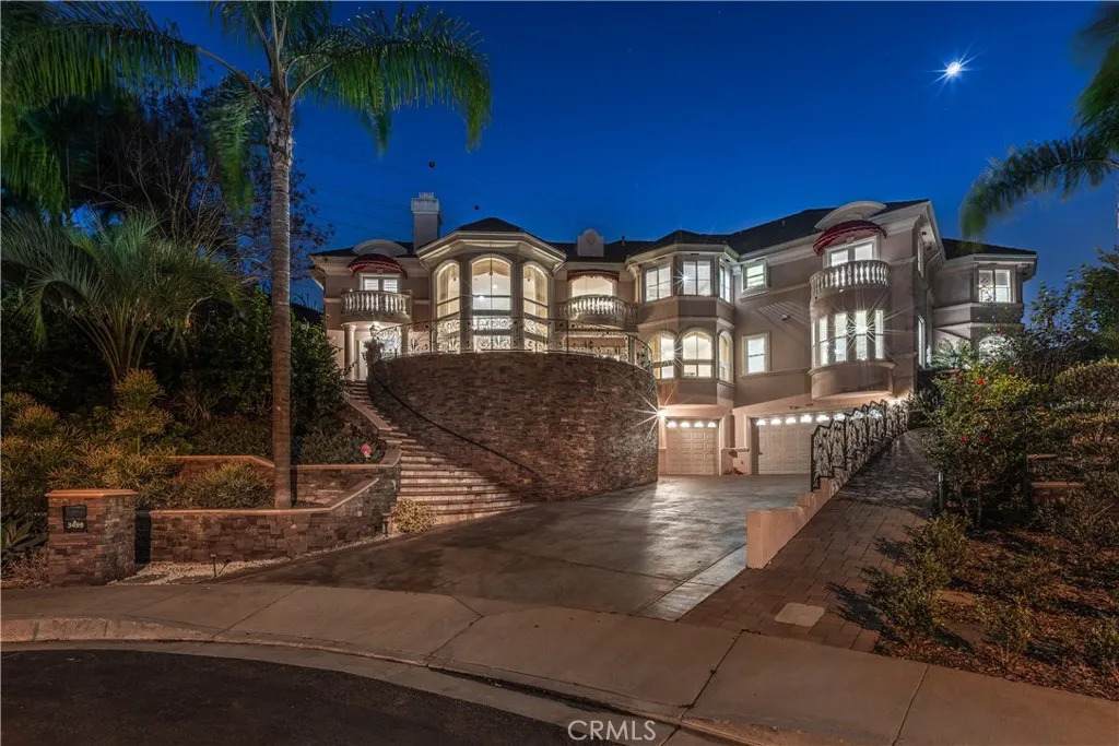 3499 Viewfield Avenue - Photo 1