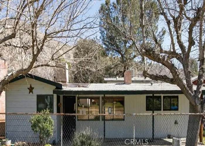 452 Sirretta Street - Photo 1