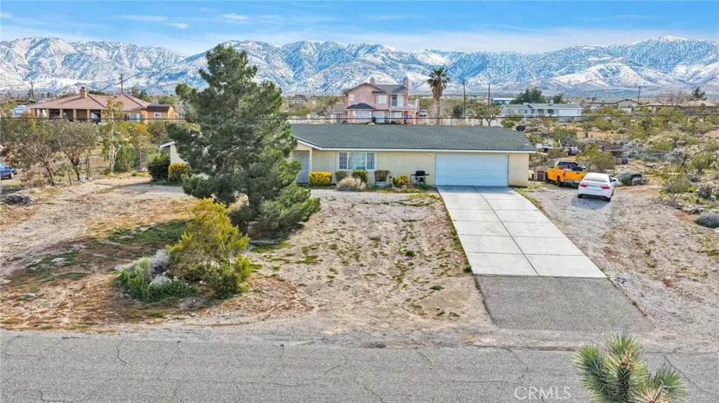 32361 Spinel - Photo 1