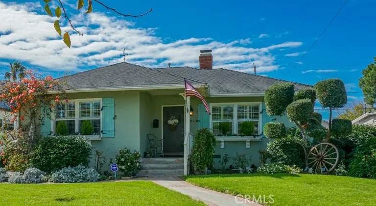 401 Orchard Drive - Photo 1