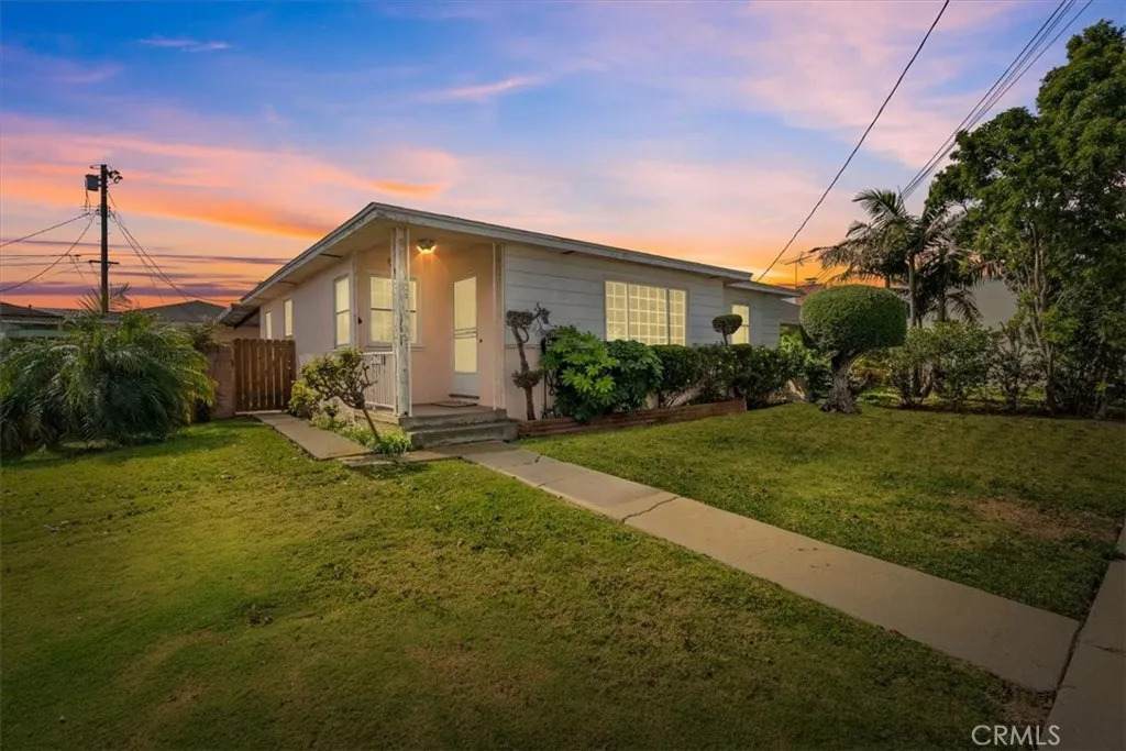 1652 182nd Street - Photo 1