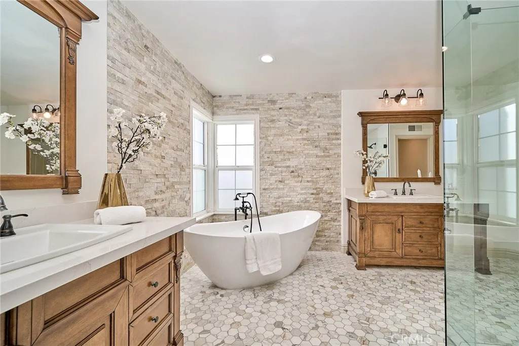 31221 Via Del Verde - Photo 1