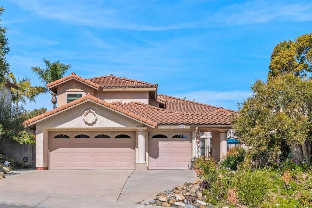 1990 Avenida La Posta - Photo 1