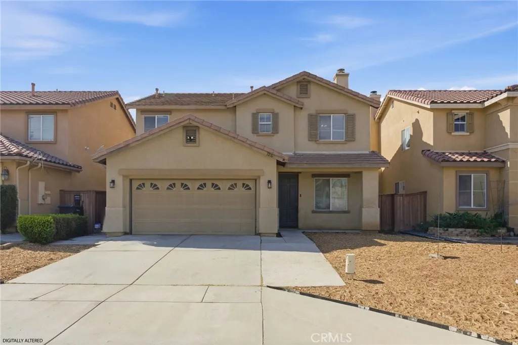 3236 Mariposa Way - Photo 1