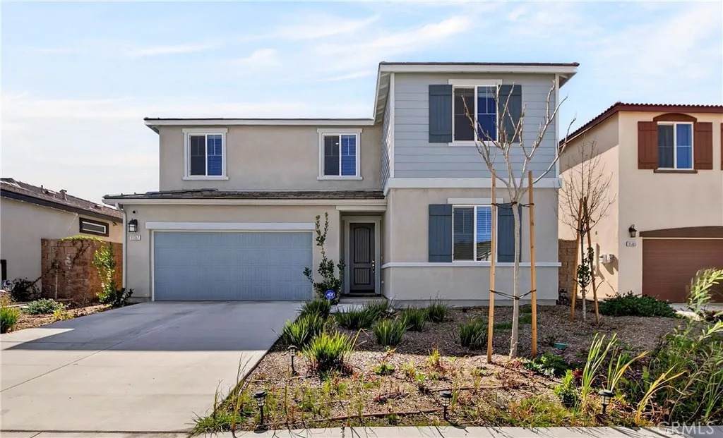 35357 Hutchinson Place - Photo 1