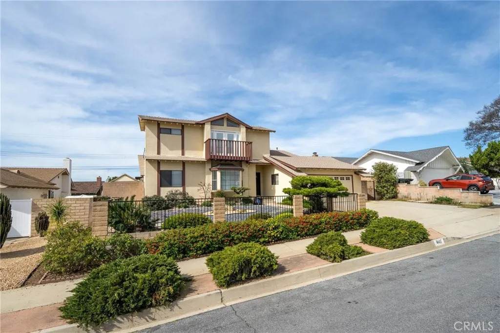 445 North Mangrove Avenue - Photo 1