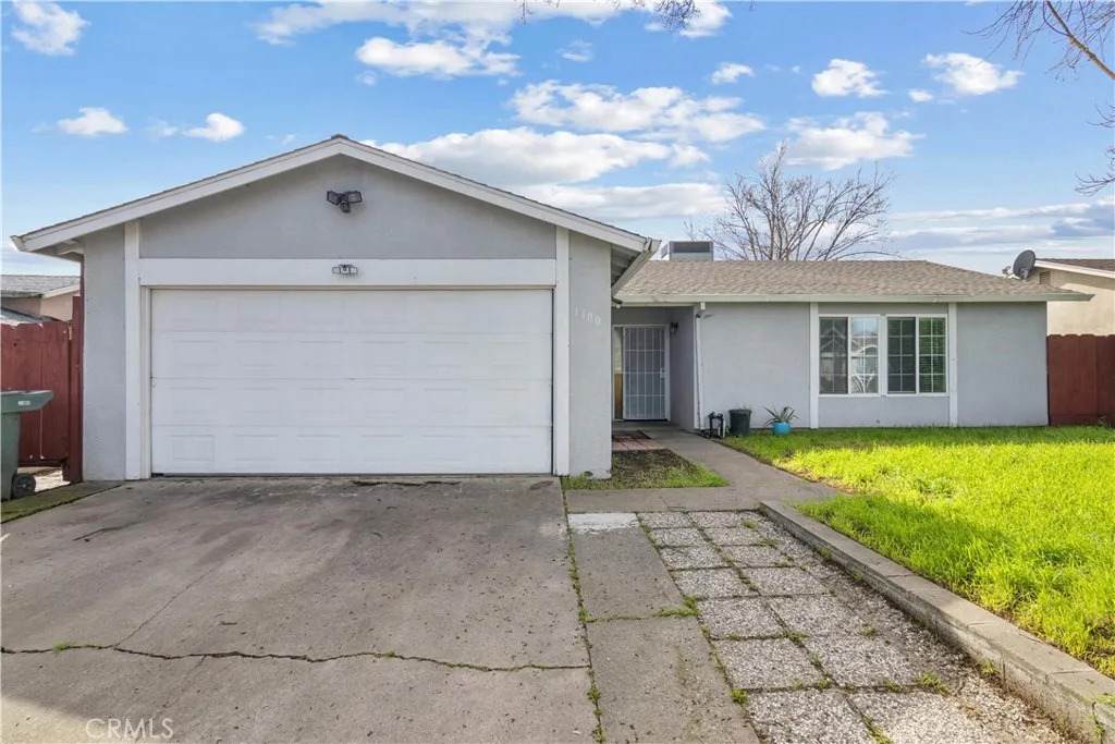 1100 Mathia Drive - Photo 1