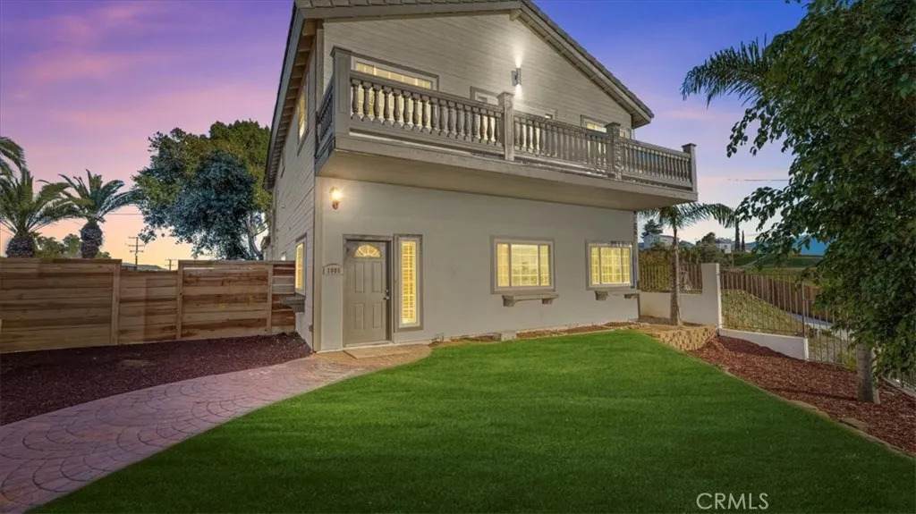 1006 Pottery - Photo 1