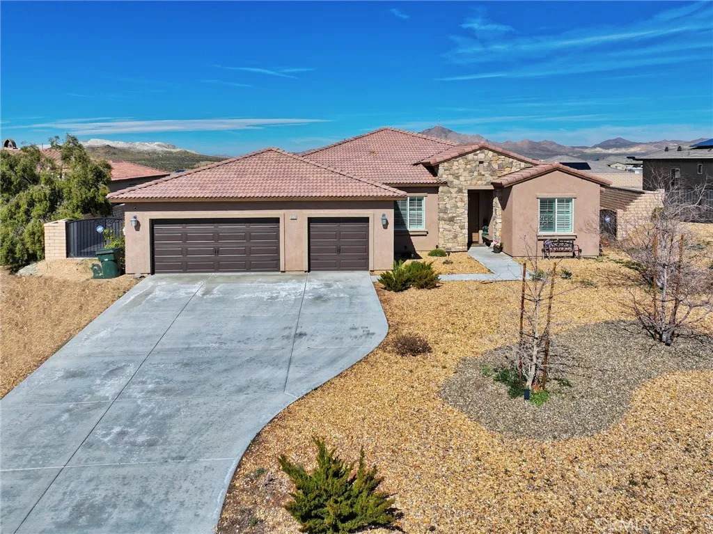 19520 Arcata Road - Photo 1