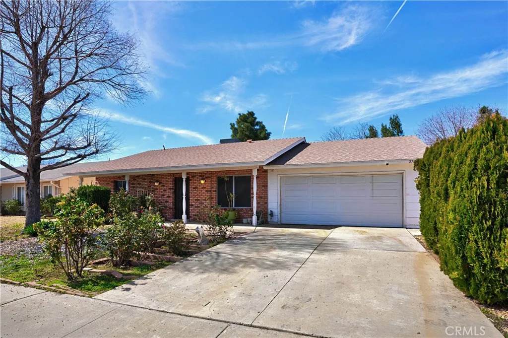 27049 Monk - Photo 1